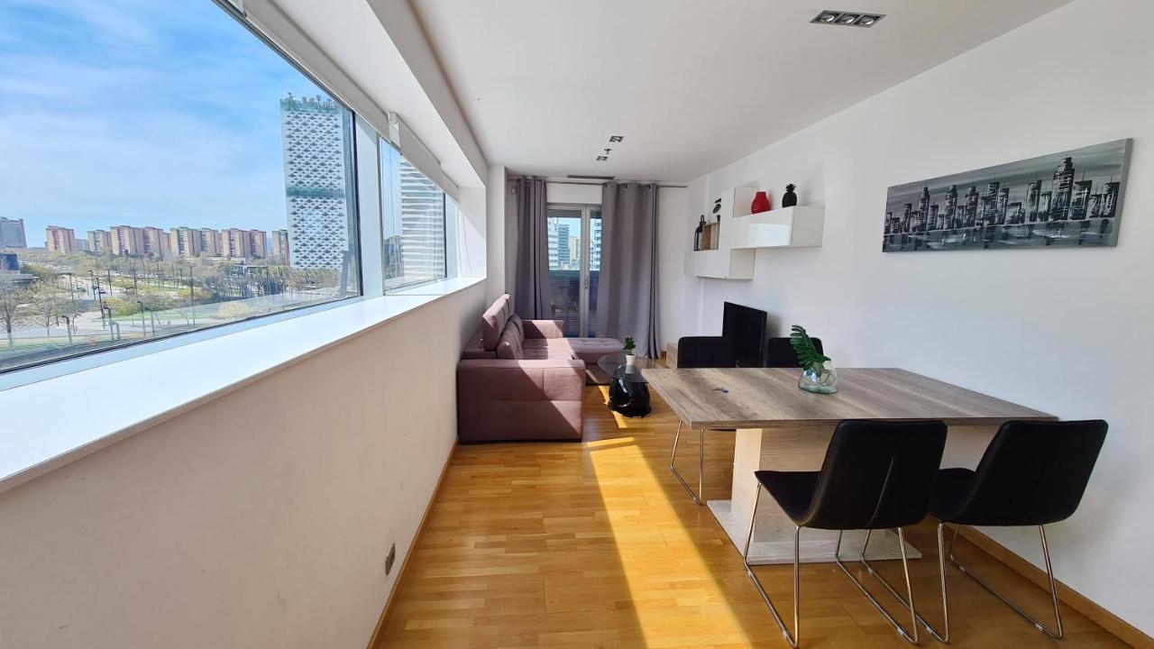 Апартаменты Fira Gran Via - Barcelona4Seasons Оспиталет-де-Льобрегат Экстерьер фото