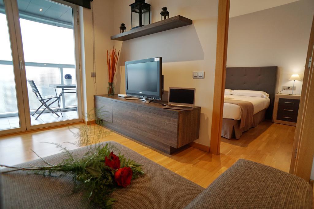 Апартаменты Fira Gran Via - Barcelona4Seasons Оспиталет-де-Льобрегат Экстерьер фото